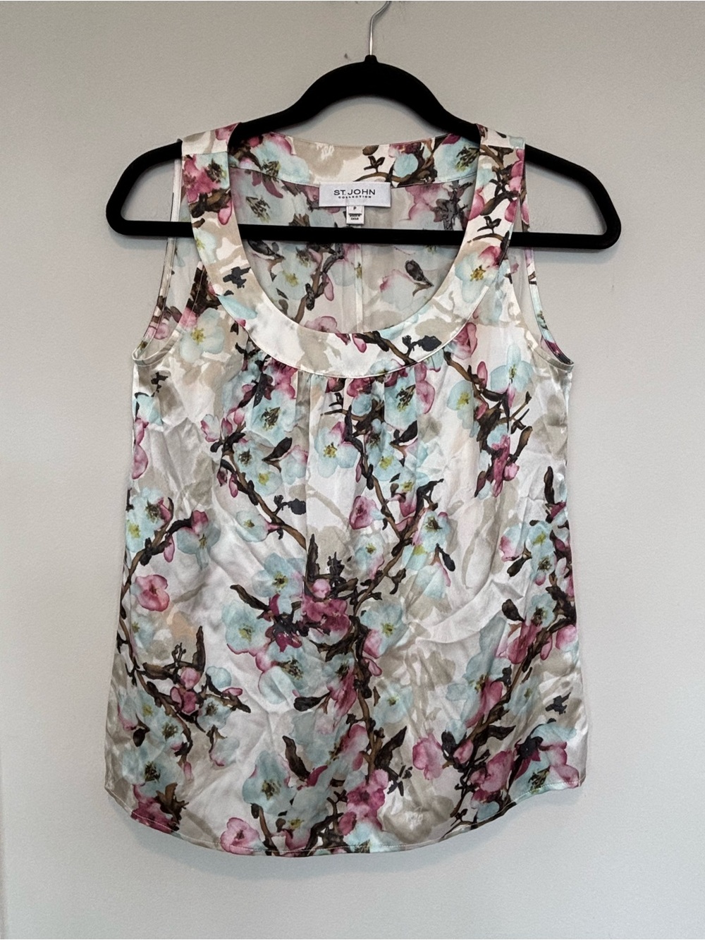 St. John Collection Floral Silk Sleeveless Scoop Neck Top - White, Pink, Blue